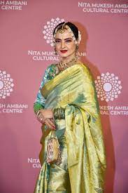 Rekha ji wearing banarasi silk Saree