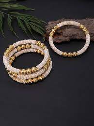 Pearl bangle